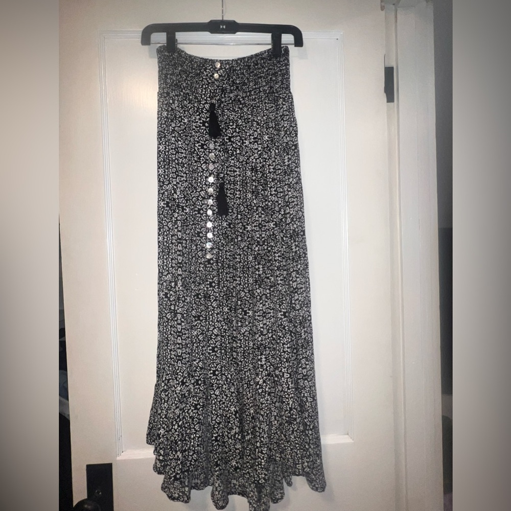 Black and White Floral Skirt